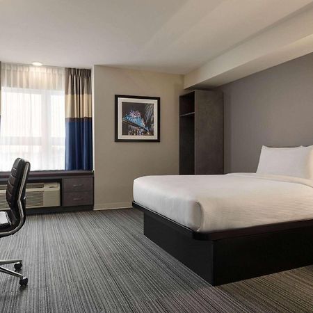 Microtel Inn & Suites By Wyndham Boisbriand Sainte-Thérèse-de-Blainville Exterior photo